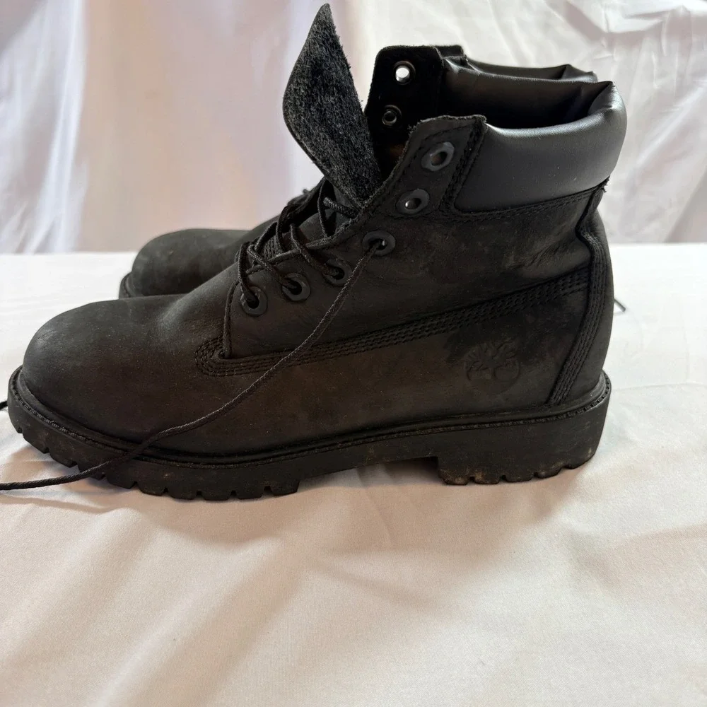 Timberland 6 Inch Waterproof Boots Junior Size 5M Black Insulated Leather Lug
